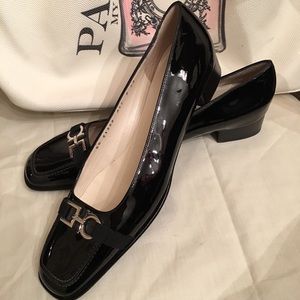 Salvatore Farragamo Black Patent Loafers Size 8 2A